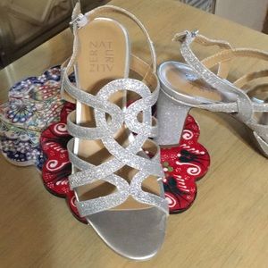 naturalizer cameron silver glitter